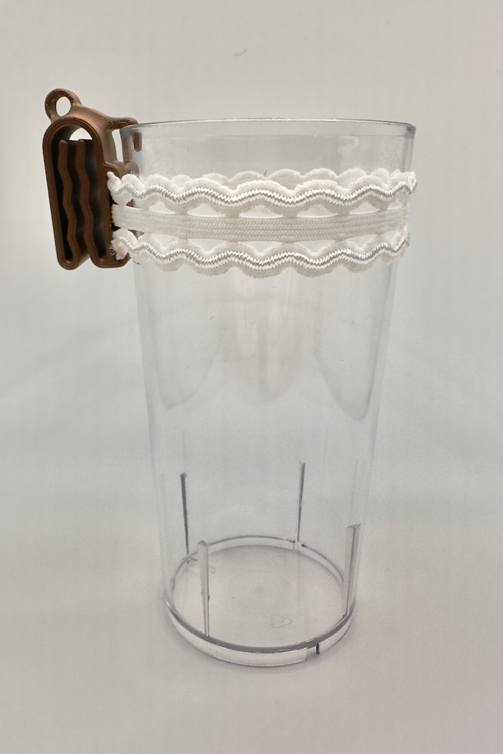 "Ooh La La" Clip A Cup